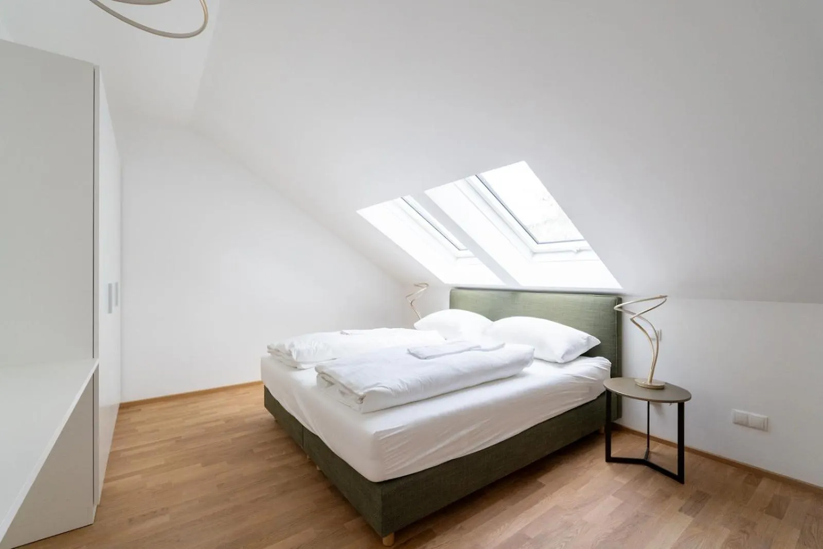 Luxurious 70 M2 With Balcony & Air Conditioning Vienna