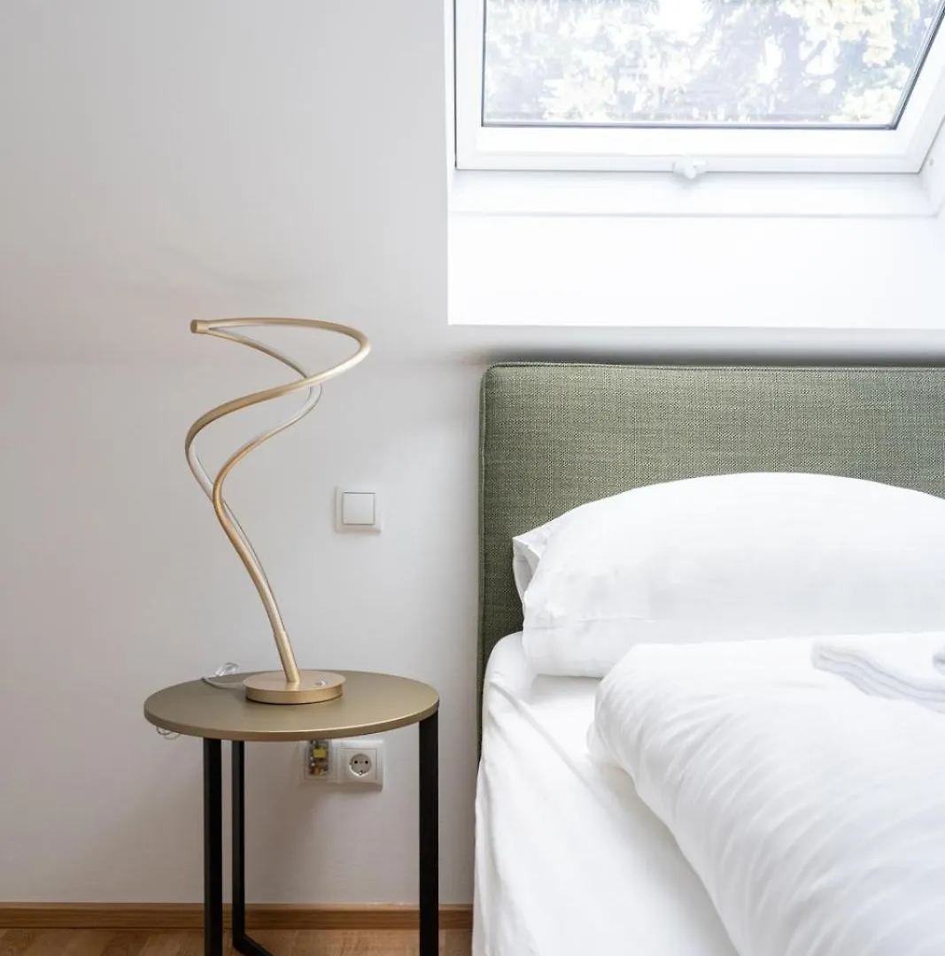 Apartment Luxurious 70 M2 With Balcony & Air Conditioning Vienna Austria